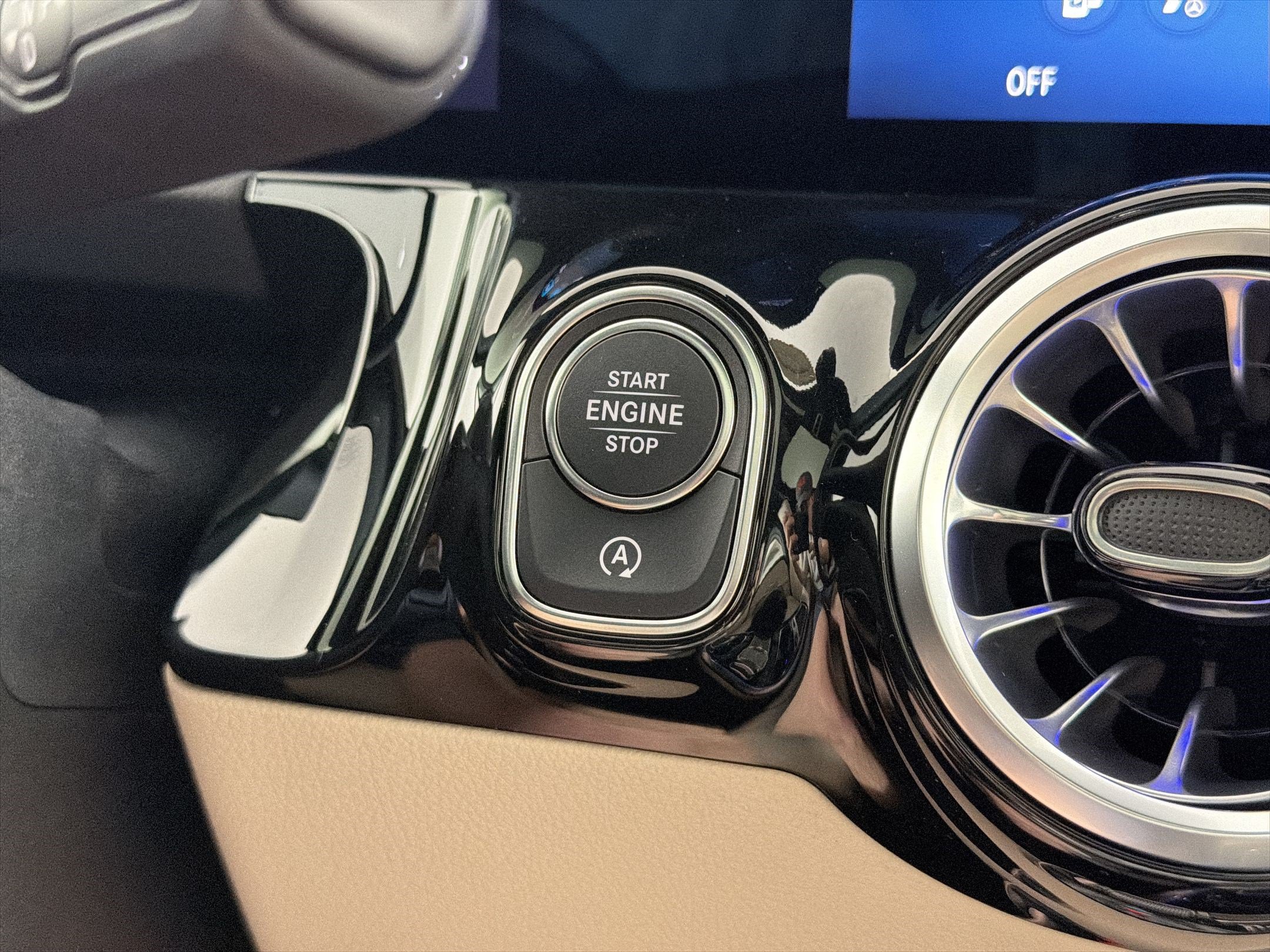 Used 2026 Mercedes-Benz GLA 250 4MATIC image 26