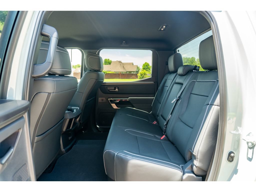 Used 2026 Toyota Tundra Limited AWD/4WD image 14