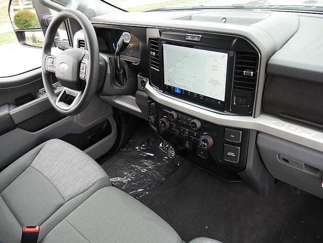 New 2026 Ford F250 XLT w/ XLT Premium Package image 33