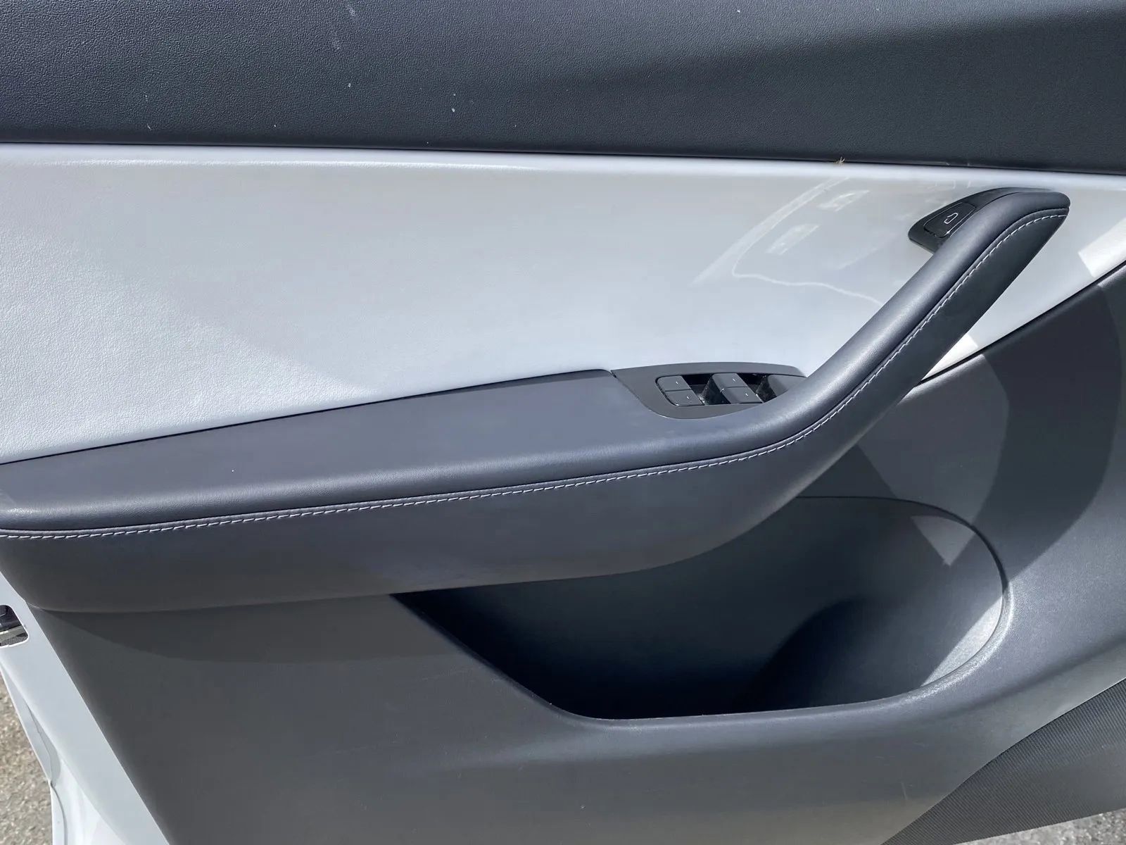 Used 2021 Tesla Model Y Long Range AWD/4WD image 10