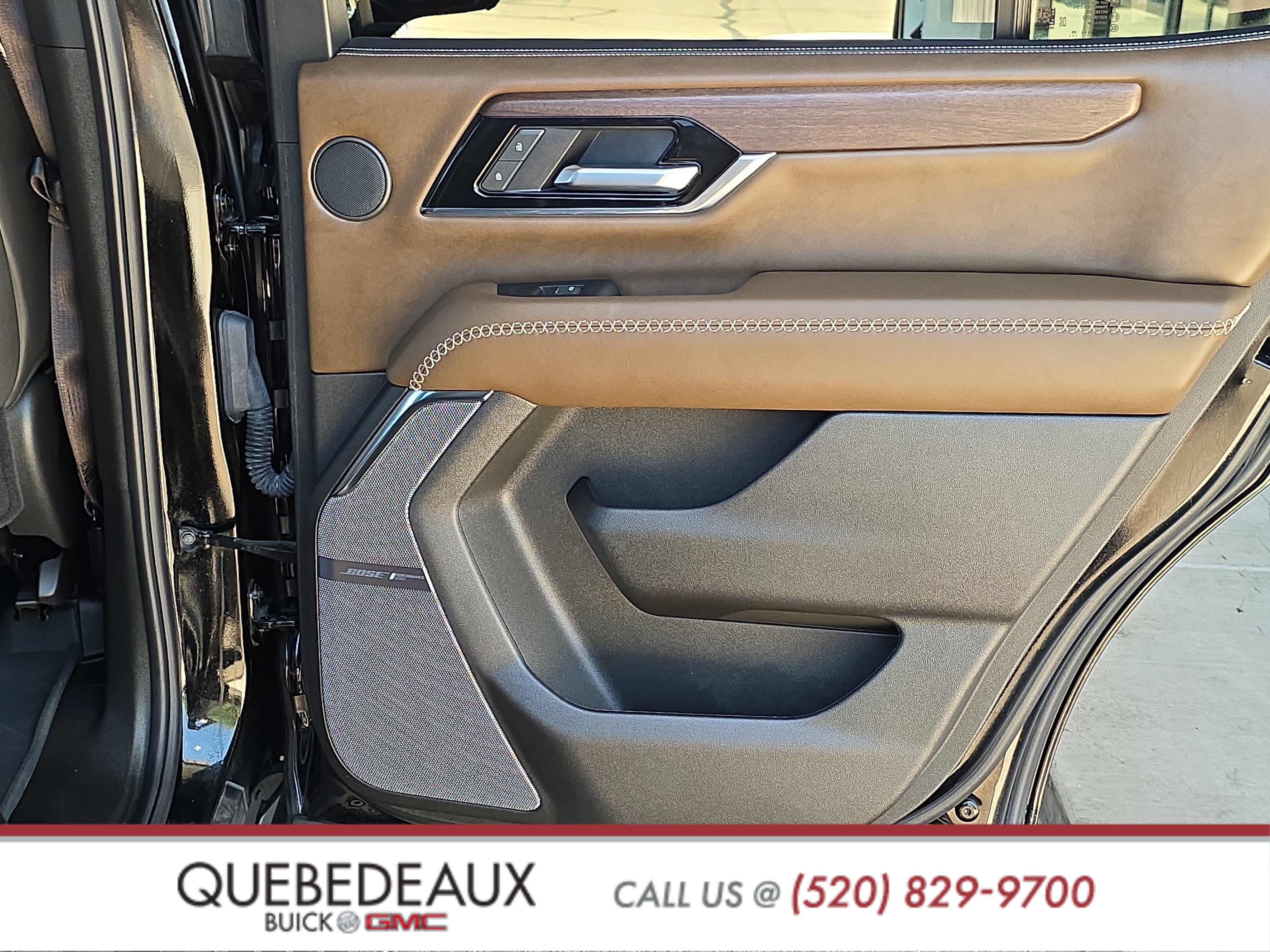 Used 2025 GMC Yukon Denali Ultimate AWD/4WD image 26