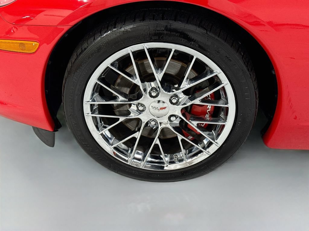 Used 2012 Chevrolet Corvette Convertible RWD image 26