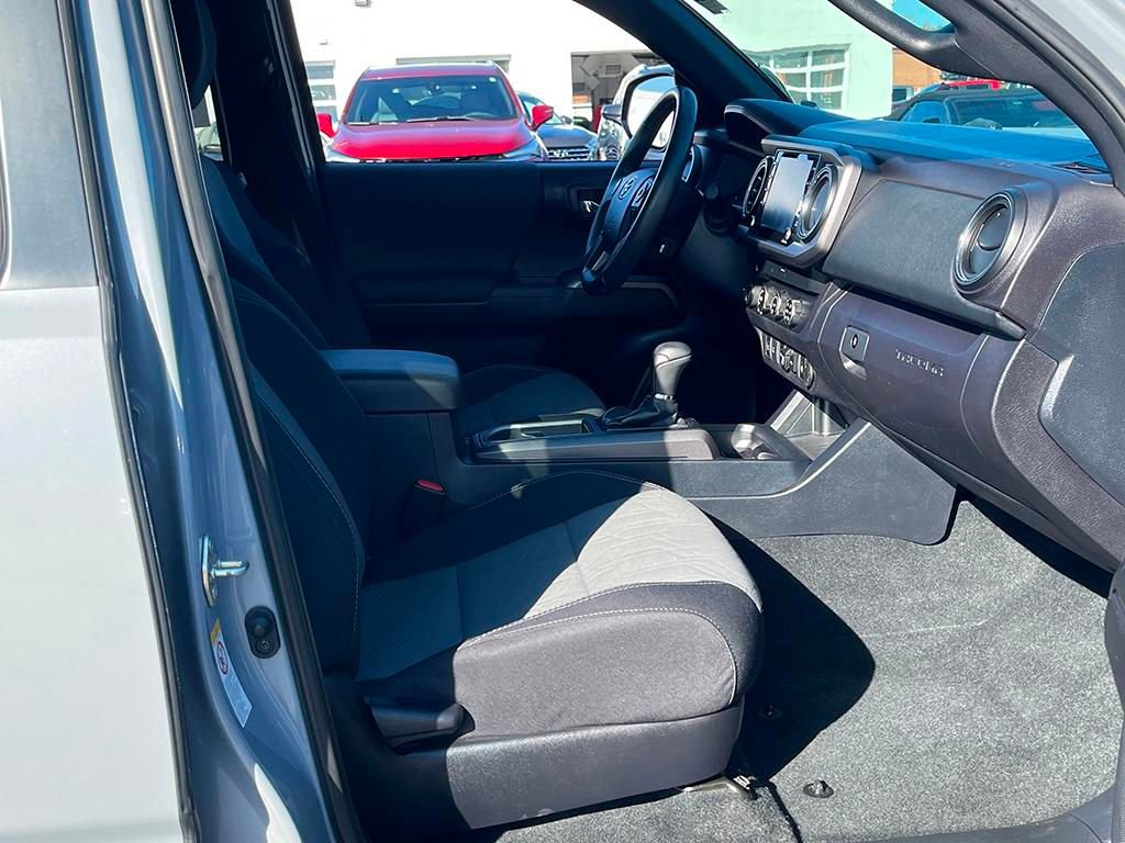Used 2020 Toyota Tacoma TRD Off-Road image 28
