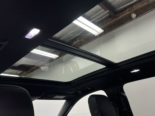 New 2026 GMC Acadia Denali w/ Super Cruise Package image 19