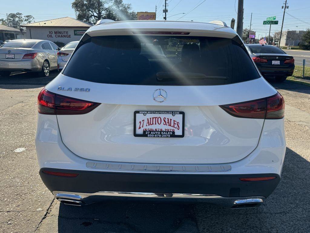 Used 2021 Mercedes-Benz GLA 250 w/ Premium Package image 6