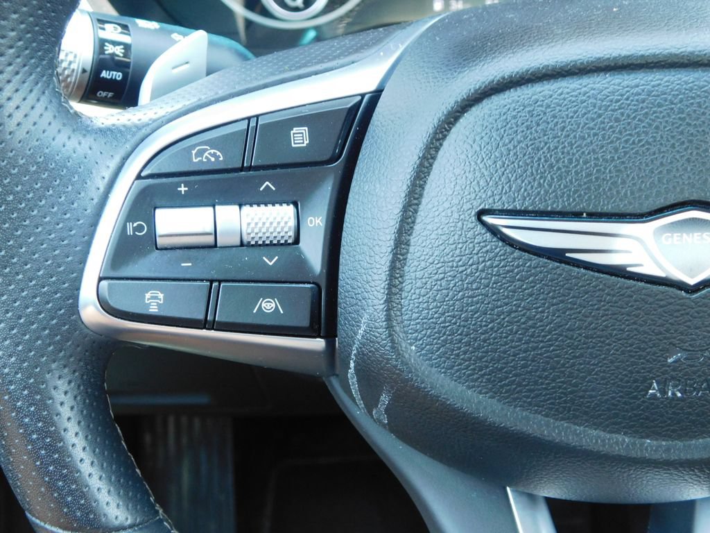 Used 2025 Genesis G70 2.5T AWD/4WD image 24