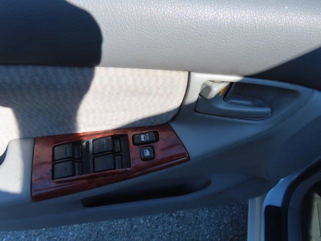Used 2007 Toyota Corolla CE FWD image 15