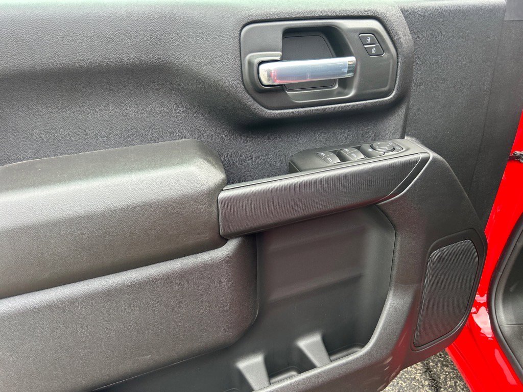 New 2026 Chevrolet Silverado 2500 Custom w/ Custom Convenience Package image 8