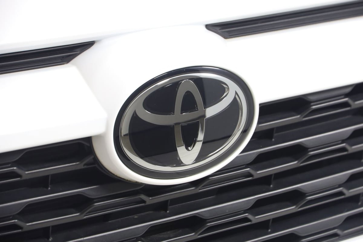 Used 2024 Toyota RAV4 XLE w/ Convenience Package AWD/4WD image 16