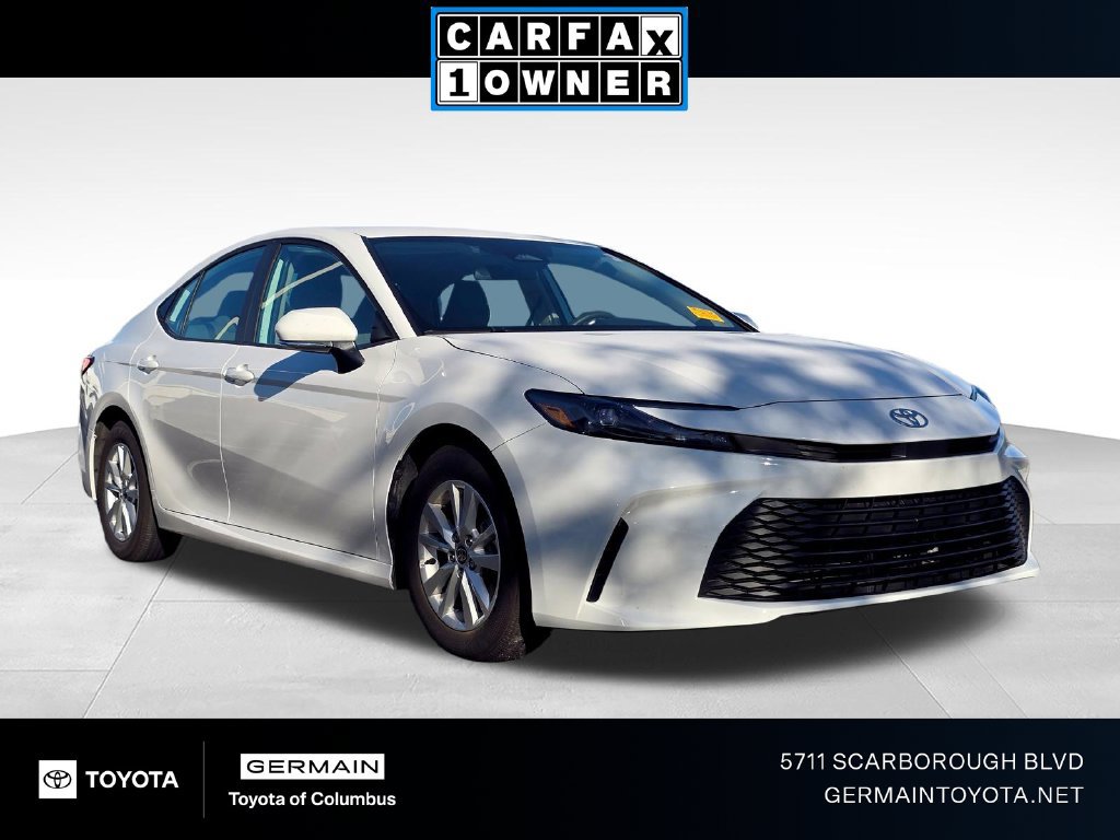 Used 2025 Toyota Camry LE FWD image 1