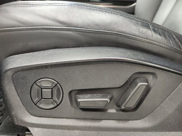 Used 2023 Audi Q7 3.0T Premium Plus w/ Premium Plus Package image 15