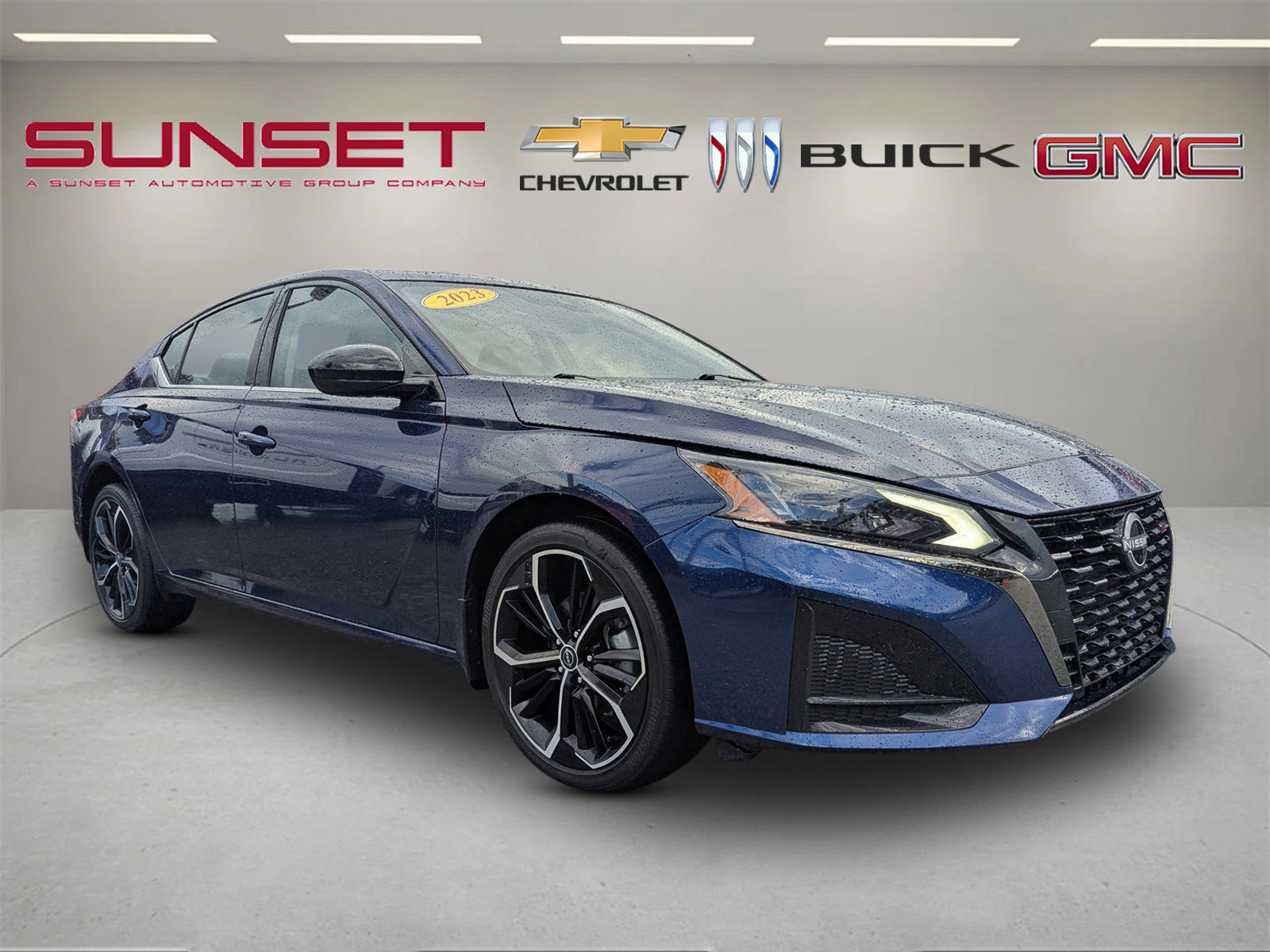 Used 2023 Nissan Altima 2.5 SR w/ SR Premium Package