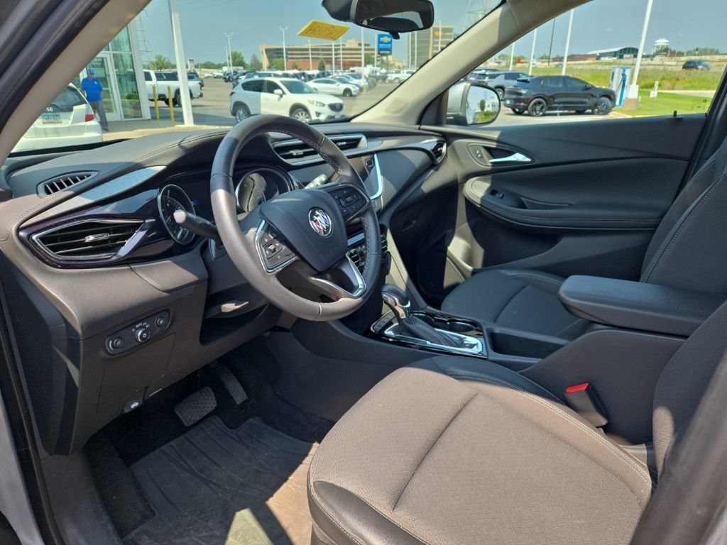 Used 2023 Buick Encore GX Select w/ Safety Package II AWD/4WD image 11