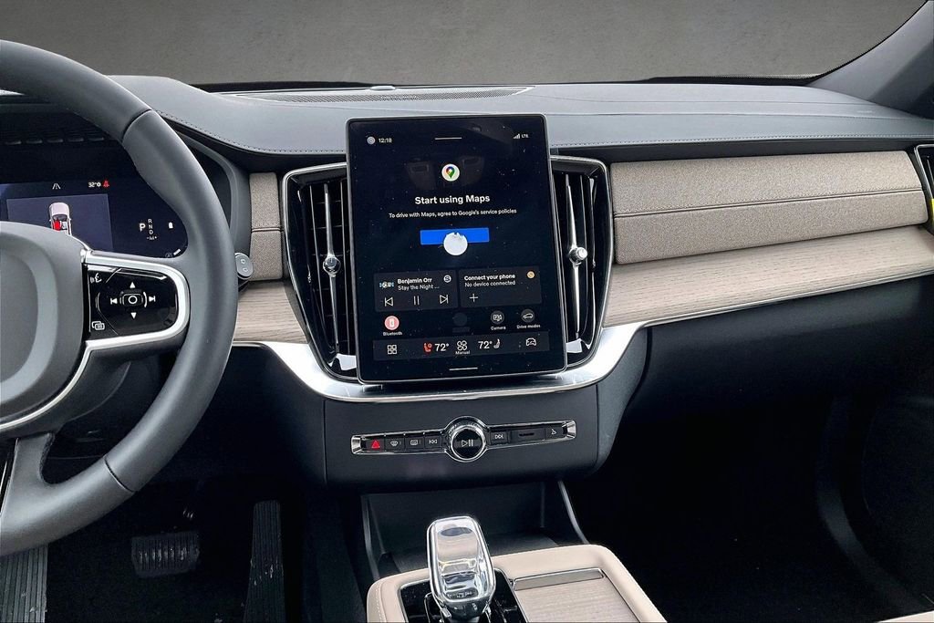 New 2026 Volvo XC90 B6 Plus w/ Protection Package Premier image 6