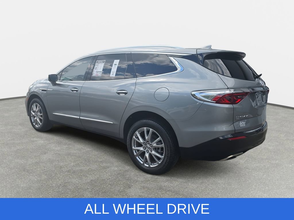 Used 2024 Buick Enclave Essence w/ Experience Buick Package AWD/4WD image 7