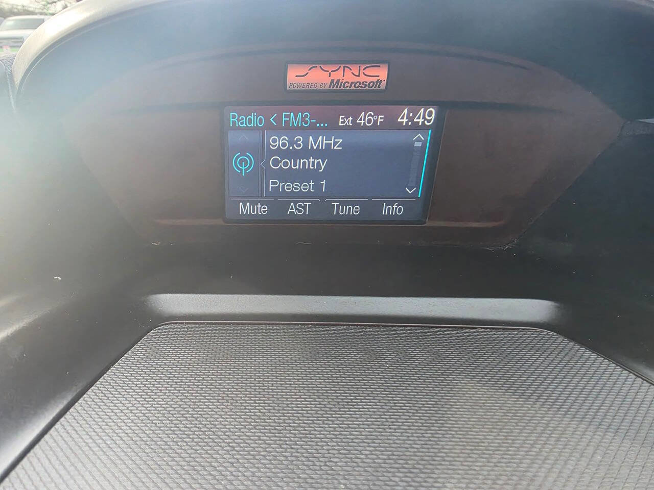 Used 2013 Ford Escape SE image 39