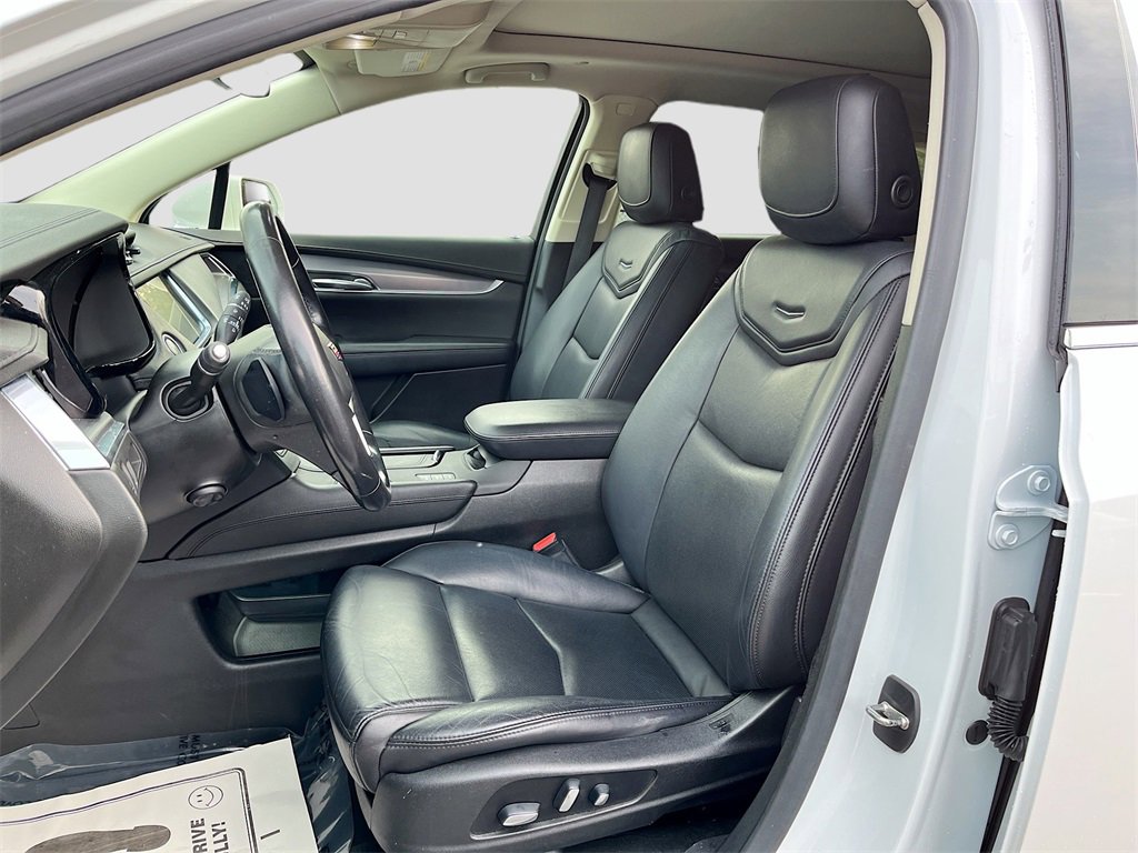 Used 2019 Cadillac XT5 Luxury image 21