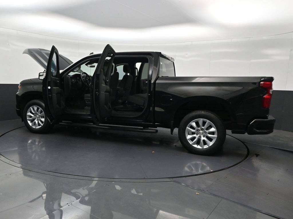Used 2022 Chevrolet Silverado 1500 Custom RWD image 38