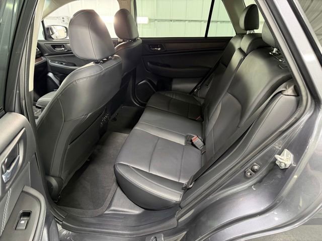 Used 2019 Subaru Outback 2.5i Limited AWD/4WD image 11