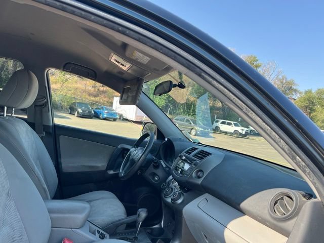 Used 2011 Toyota RAV4 4WD w/ Base L4 Extra Value Pkg image 24