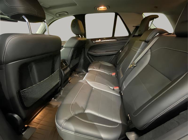 Used 2015 Mercedes-Benz ML 250 BlueTEC 4MATIC w/ Premium 1 Package image 12