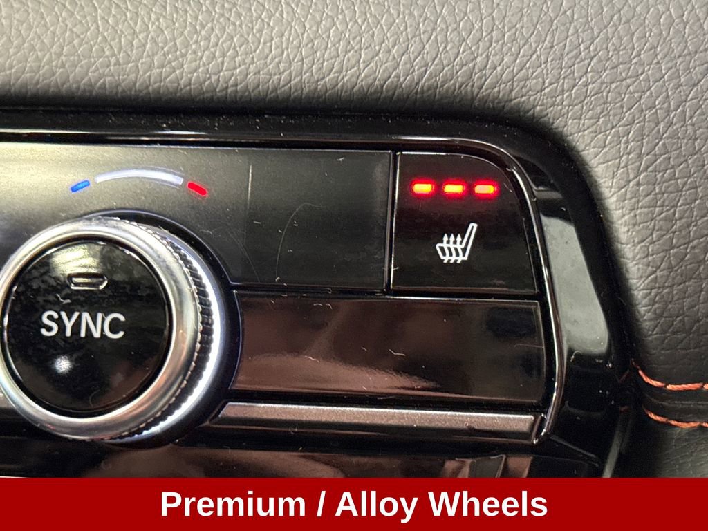 Used 2023 Honda Pilot TrailSport image 18
