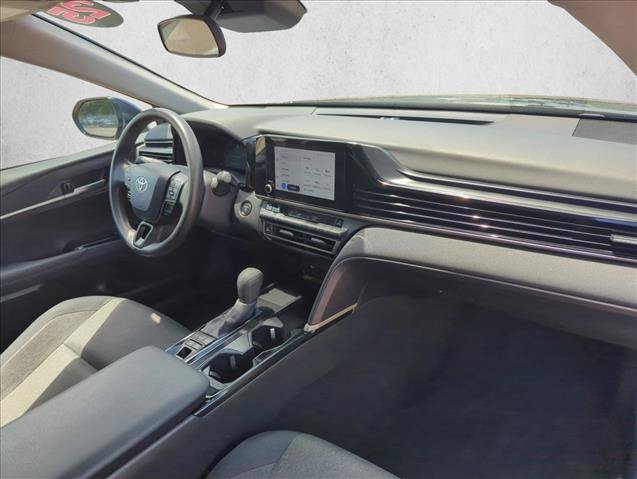 Used 2025 Toyota Camry LE FWD image 22
