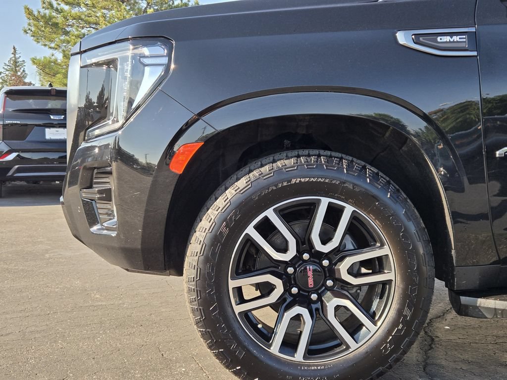 Certified 2022 GMC Yukon AT4 AWD/4WD image 6