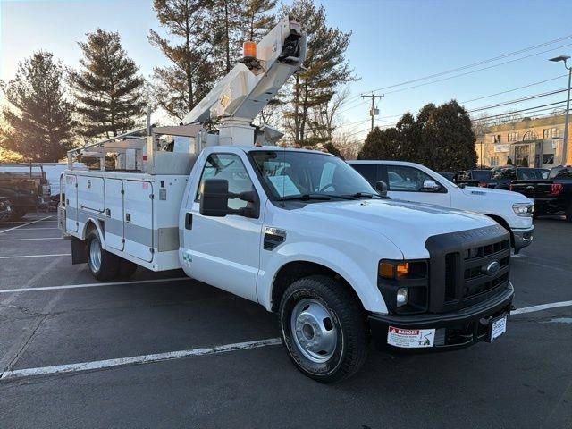 Used 2008 Ford F350 XLT RWD image 1