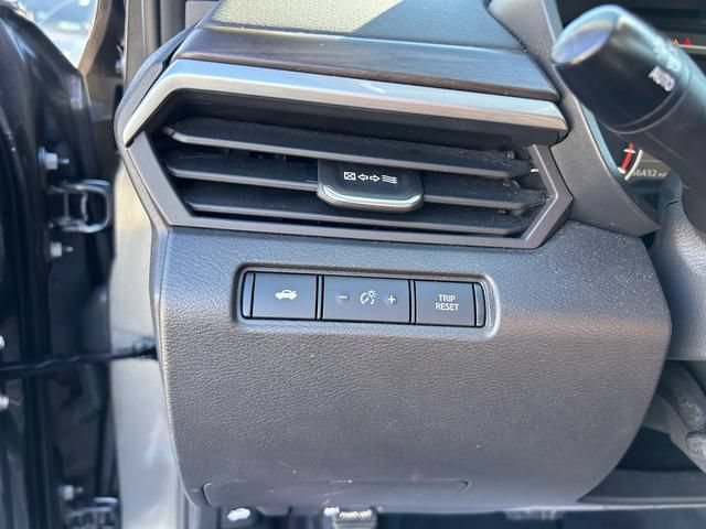 Used 2023 Nissan Altima 2.5 SV FWD image 24
