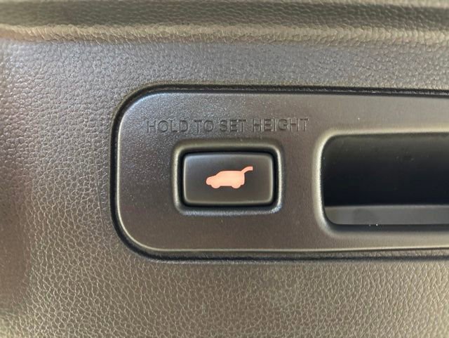 Certified 2025 Honda Pilot Touring image 20