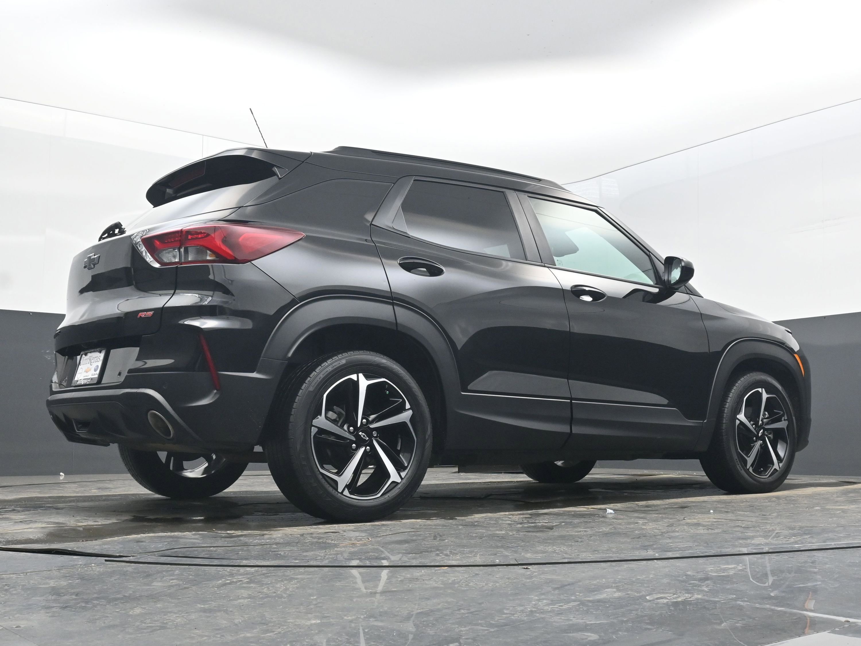 Used 2022 Chevrolet TrailBlazer RS w/ Sun and Liftgate Package image 24