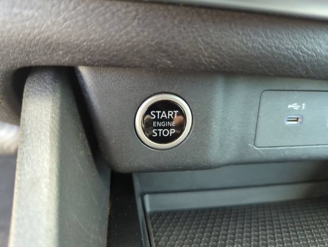 Certified 2021 Nissan Rogue S FWD image 43