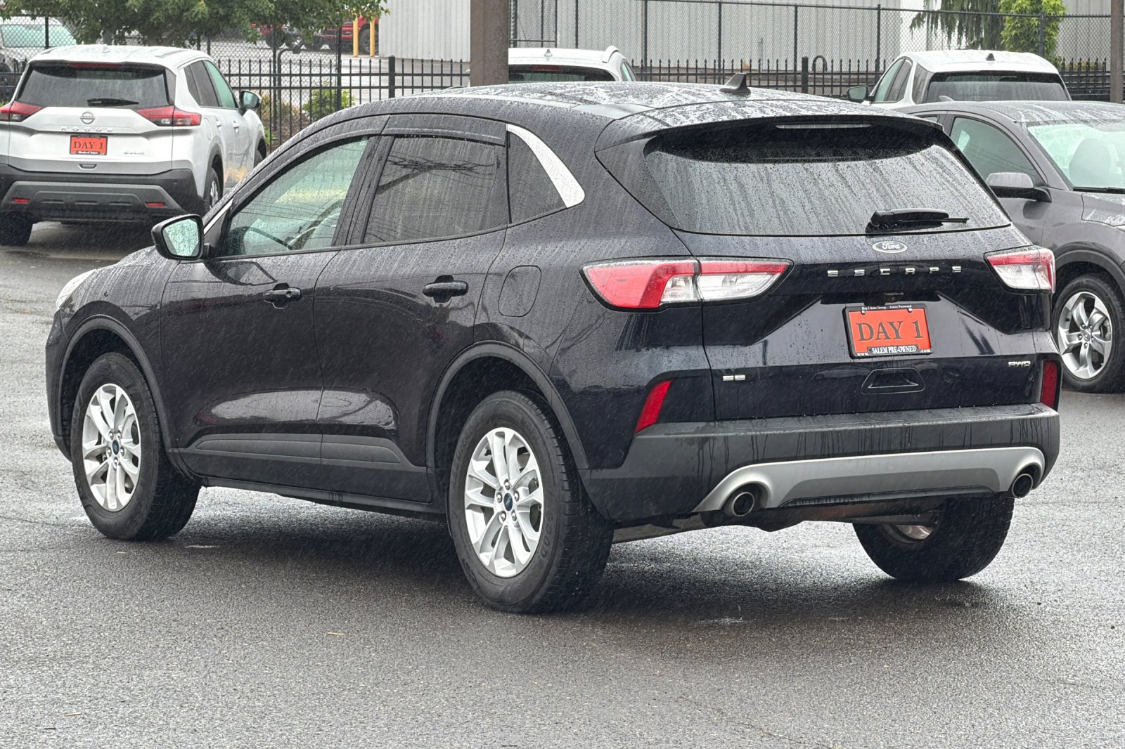 Used 2021 Ford Escape SE AWD/4WD image 8