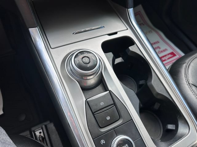 Certified 2020 Ford Explorer XLT w/ Equipment Group 202A AWD/4WD image 18