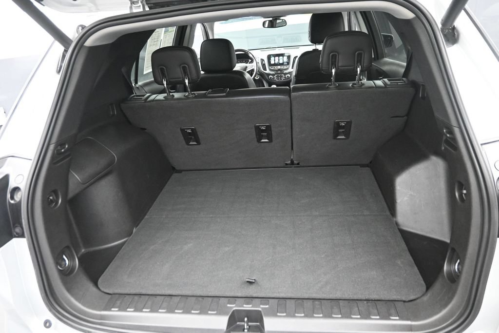 Used 2018 Chevrolet Equinox Premier FWD image 11