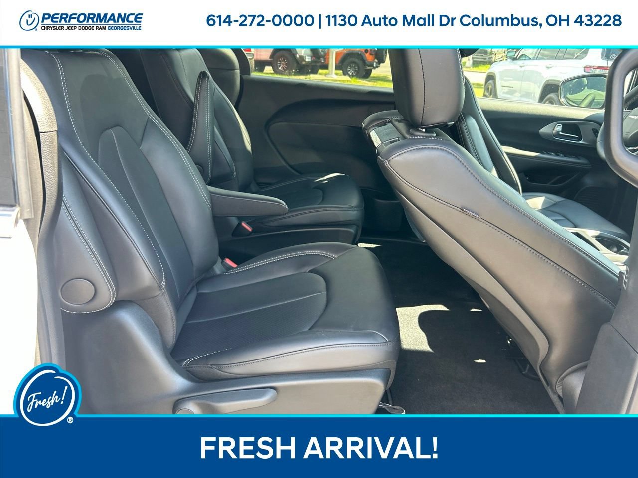 Used 2026 Chrysler Pacifica Select FWD image 15