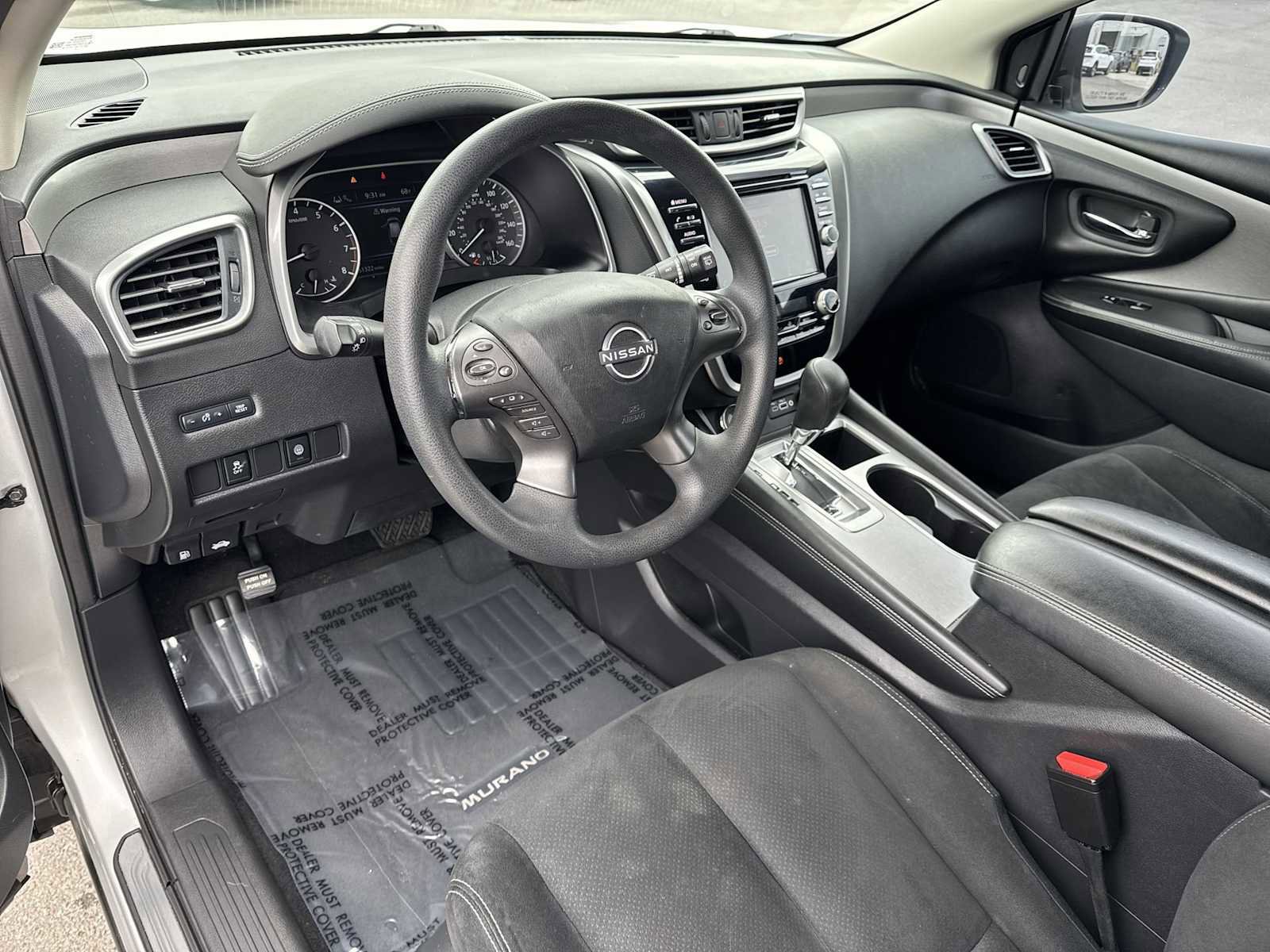 Used 2023 Nissan Murano S image 2