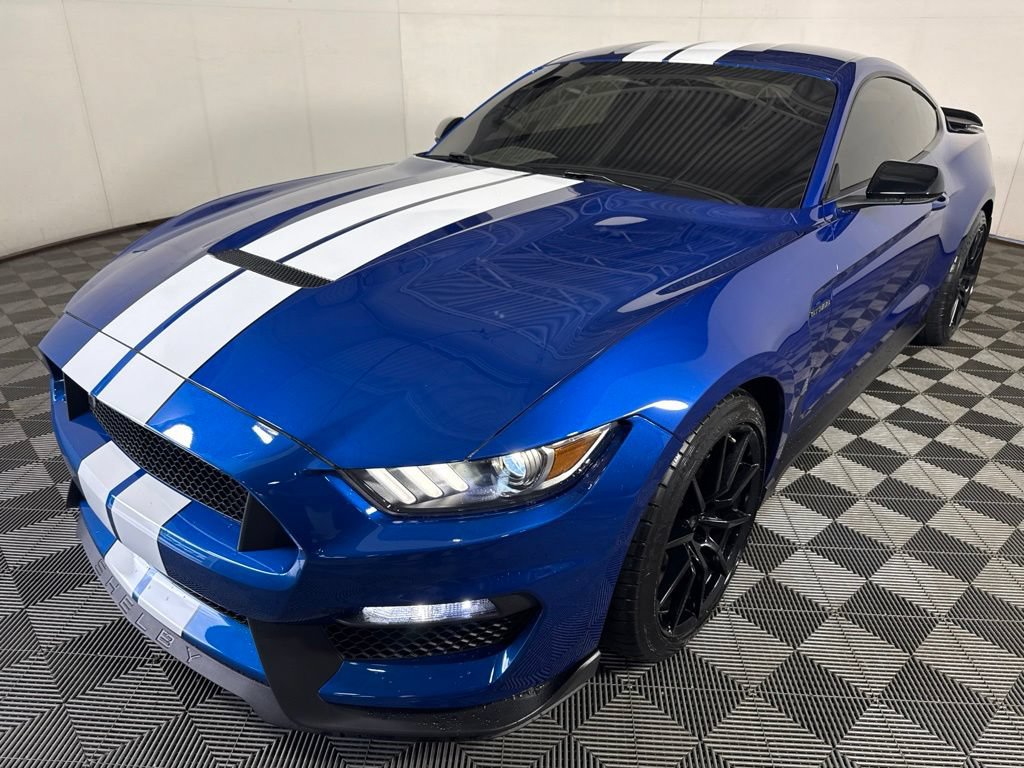 Used 2017 Ford Mustang Shelby GT350 RWD image 5