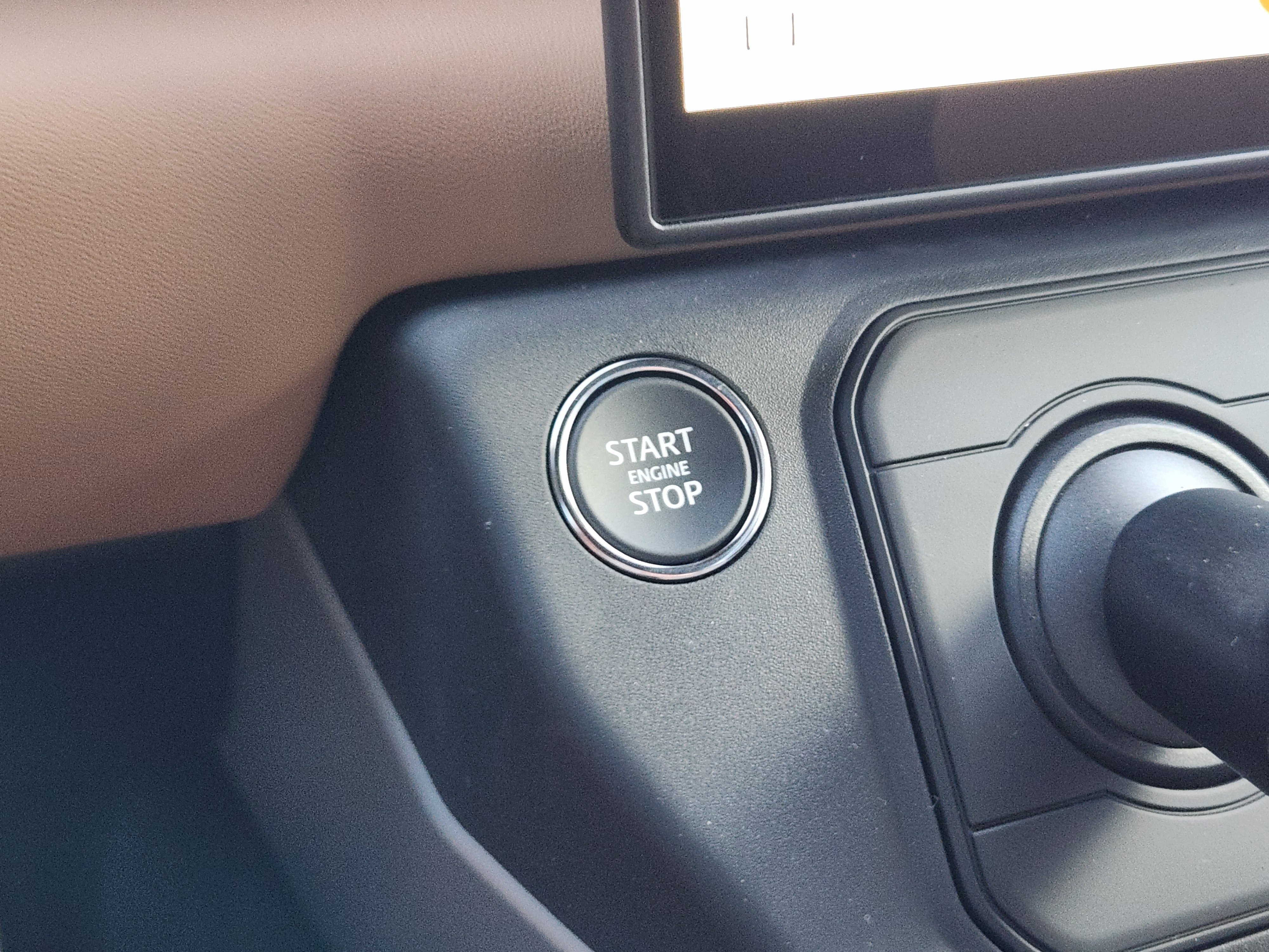 New 2026 Land Rover Defender 110 V8 image 19