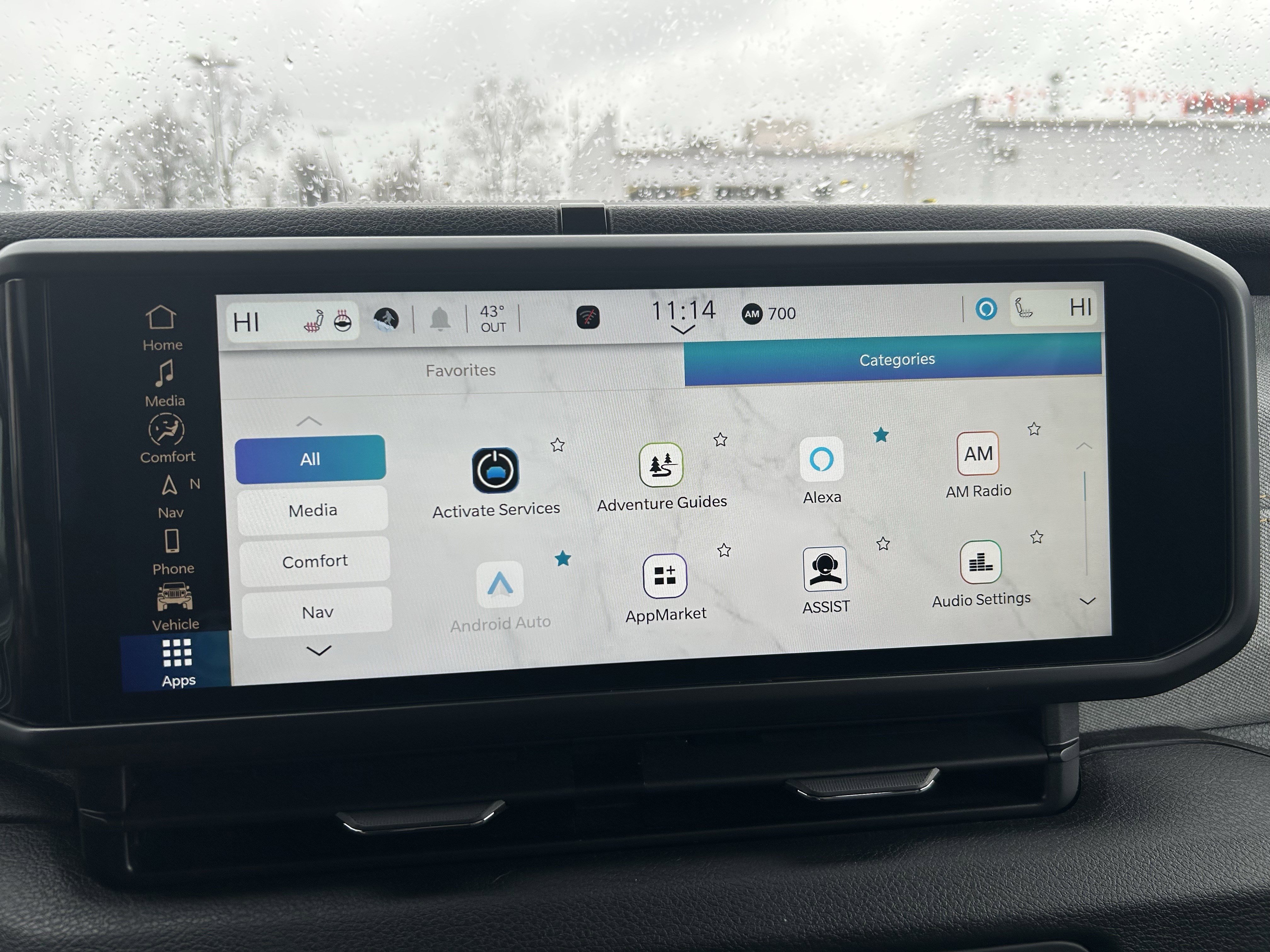 Used 2024 Jeep Gladiator Sport image 12