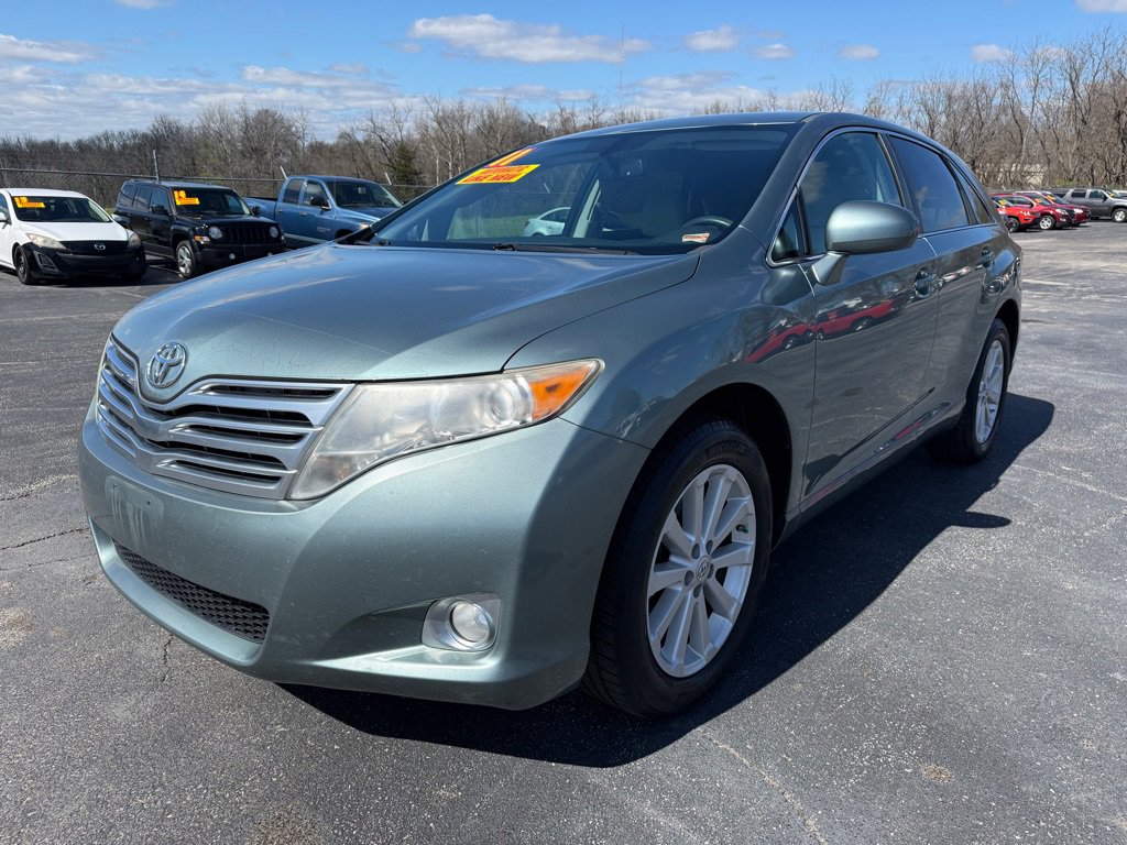 Used 2011 Toyota Venza AWD image 2