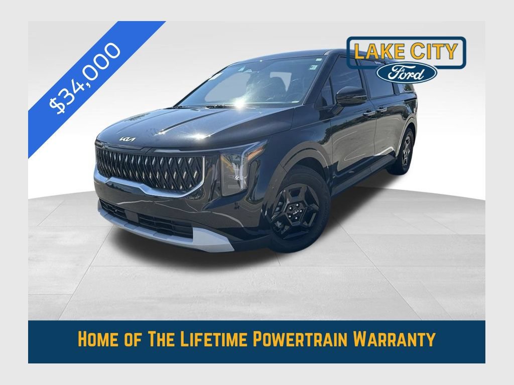 Used 2025 Kia Carnival
