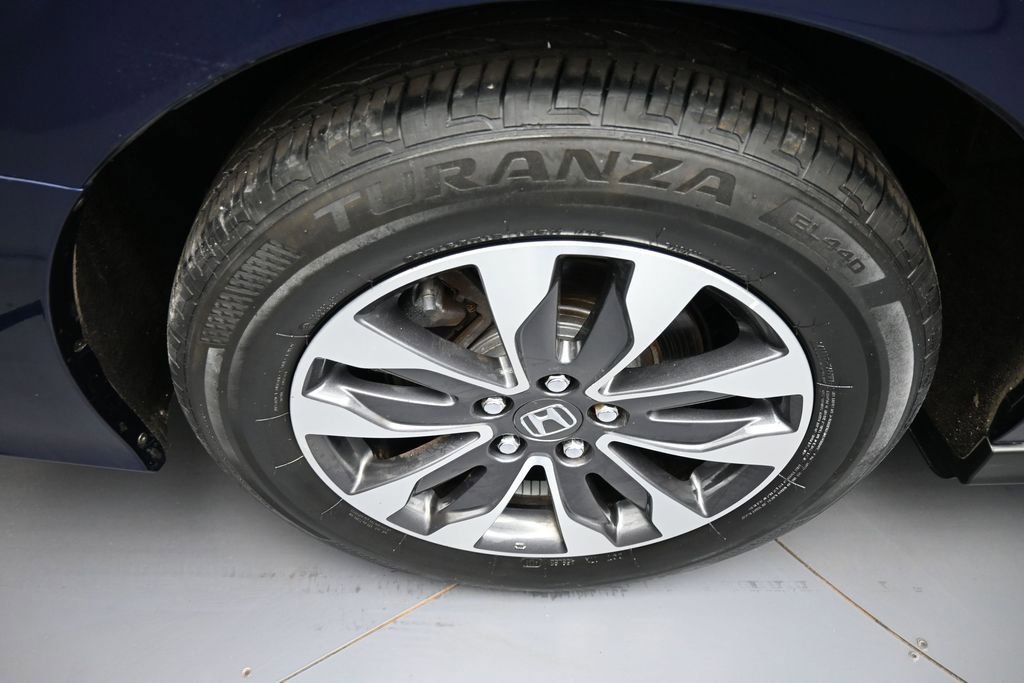 Certified 2024 Honda Odyssey EX-L image 13