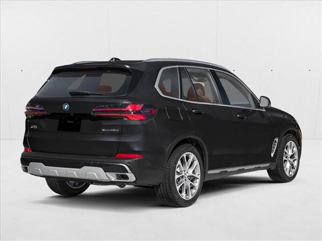 Used 2026 BMW X5 xDrive50e AWD/4WD image 2