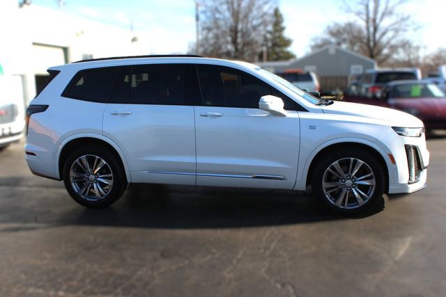 Used 2021 Cadillac XT6 Sport image 10