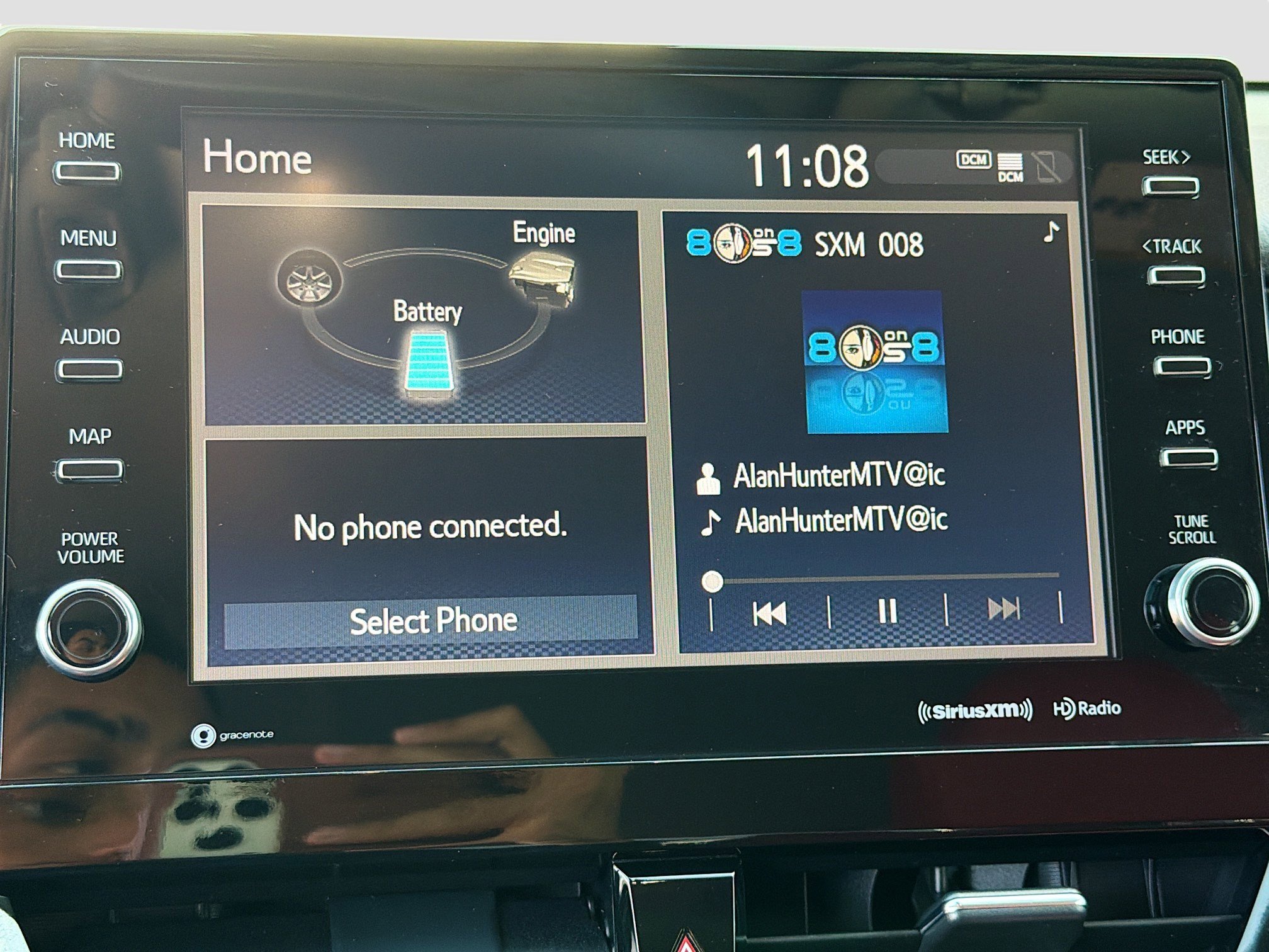 Used 2021 Toyota Camry XSE image 9