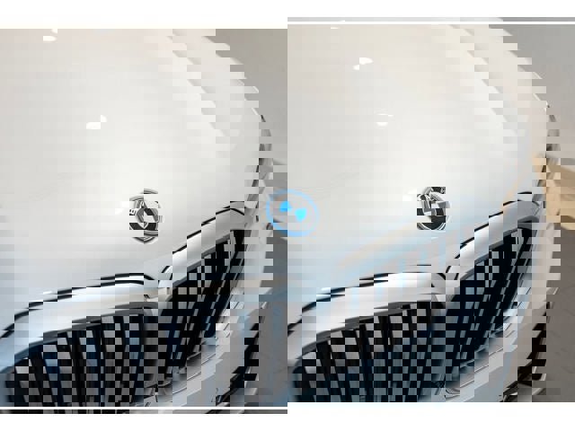 New 2026 BMW X5 xDrive50e image 43