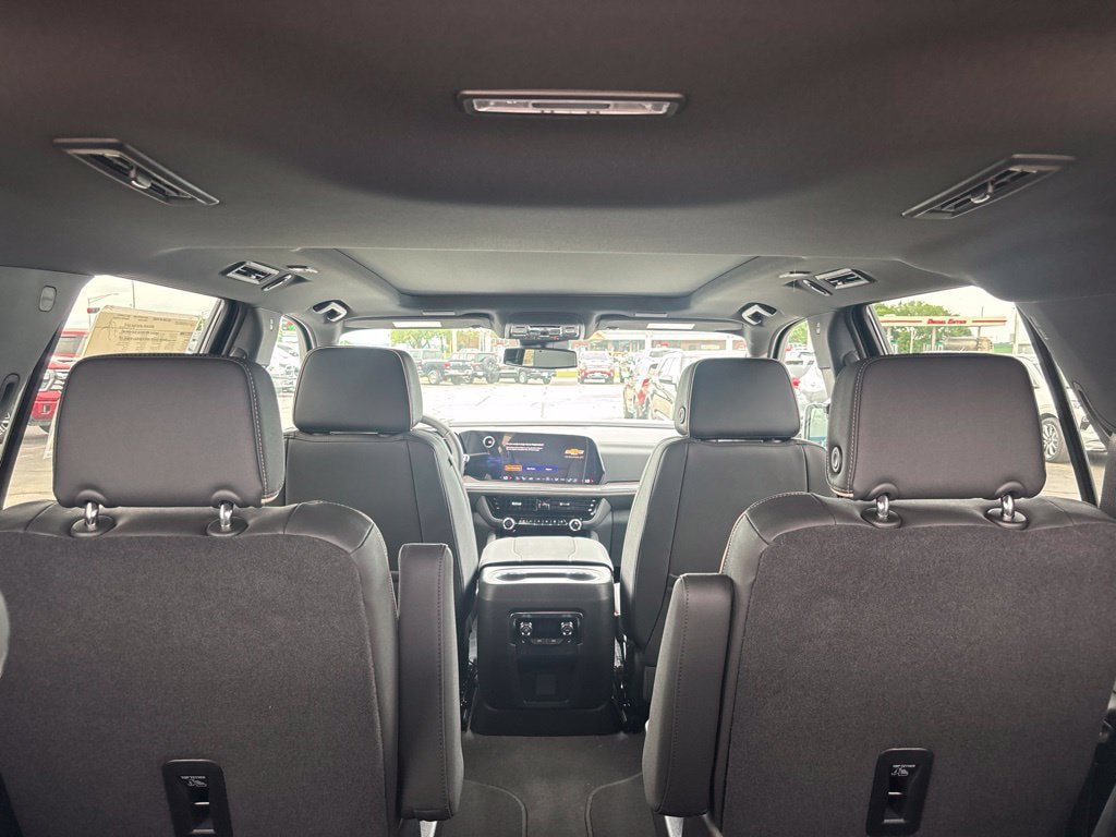 New 2026 Chevrolet Tahoe Premier w/ Sun And Tow Package AWD/4WD image 8