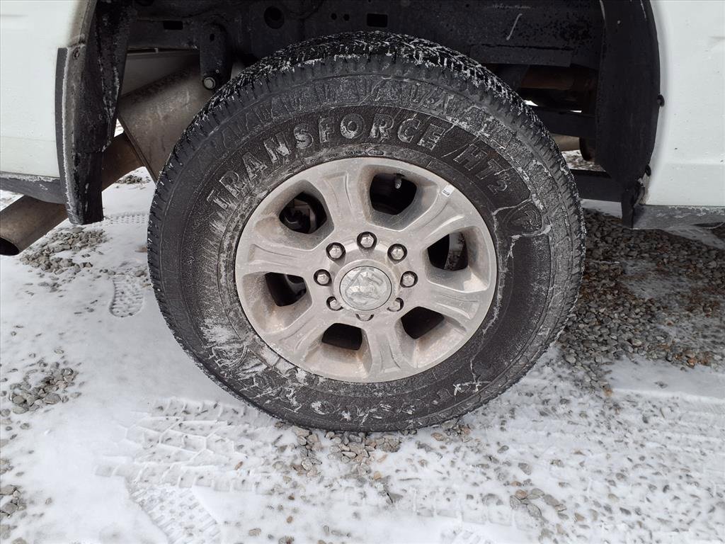 Used 2024 RAM 2500 Big Horn w/ Bed Utility Group image 38